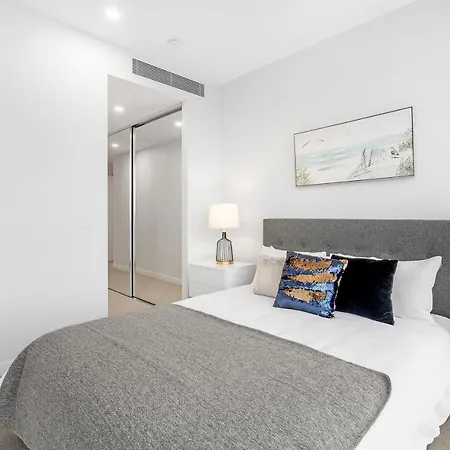 Lamour Ocean View Apartment II In Casino Broadbeach - Free Parking-195Cm Gold Coast Exterior photo