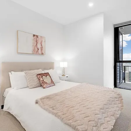 Lamour Ocean View Apartment II In Casino Broadbeach - Free Parking-195Cm Gold Coast Exterior photo