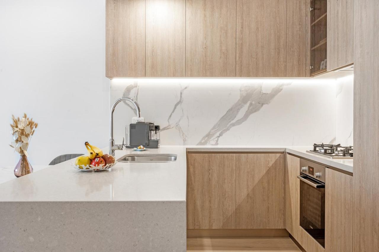 Apartment Lamour Ocean View Ii In Casino Broadbeach - Free Parking-195cm Gold Coast